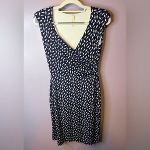Gilli Navy Penguin Print Ruched V-Neck Sheath Dress Size S Retro Novelty
